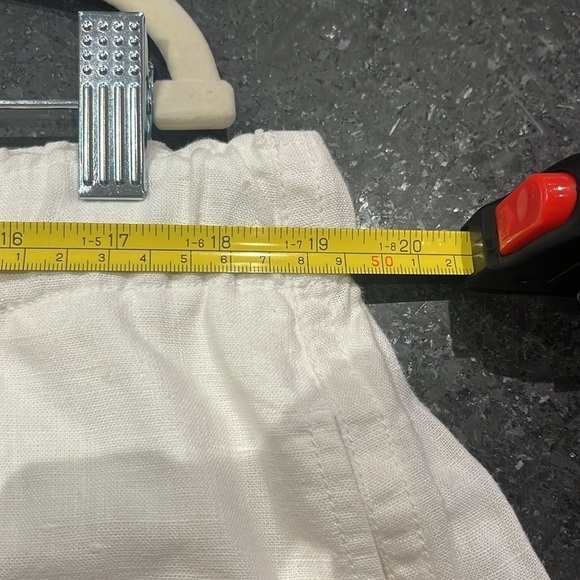 Vince Mid Rise Tie Front Hemp 5” Shorts in Off White Size L and XL - Picture 11 of 12